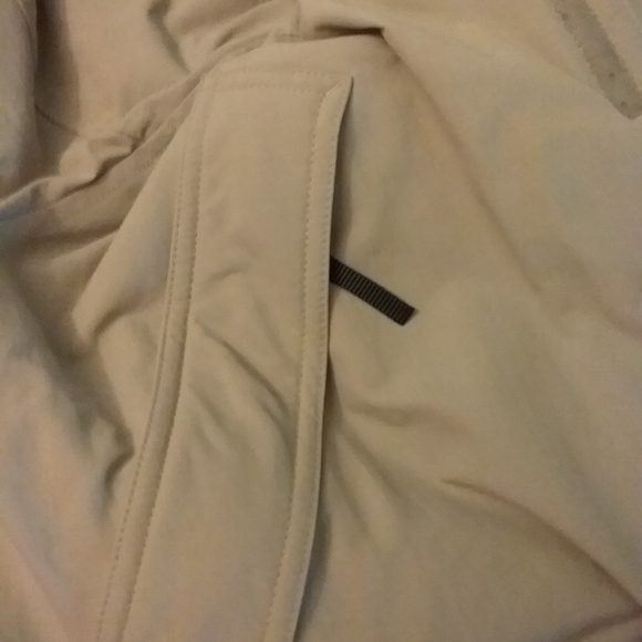 LL Bean Men's Reg. Lrg. Khaki Color Thinsulate Polartec Lined Jacket Coat w/hood - Picture 7 of 15